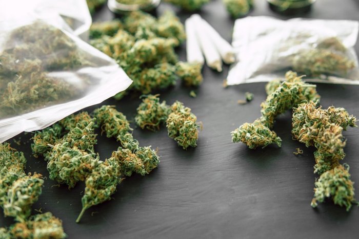 Thca hemp flower with pre- rolls